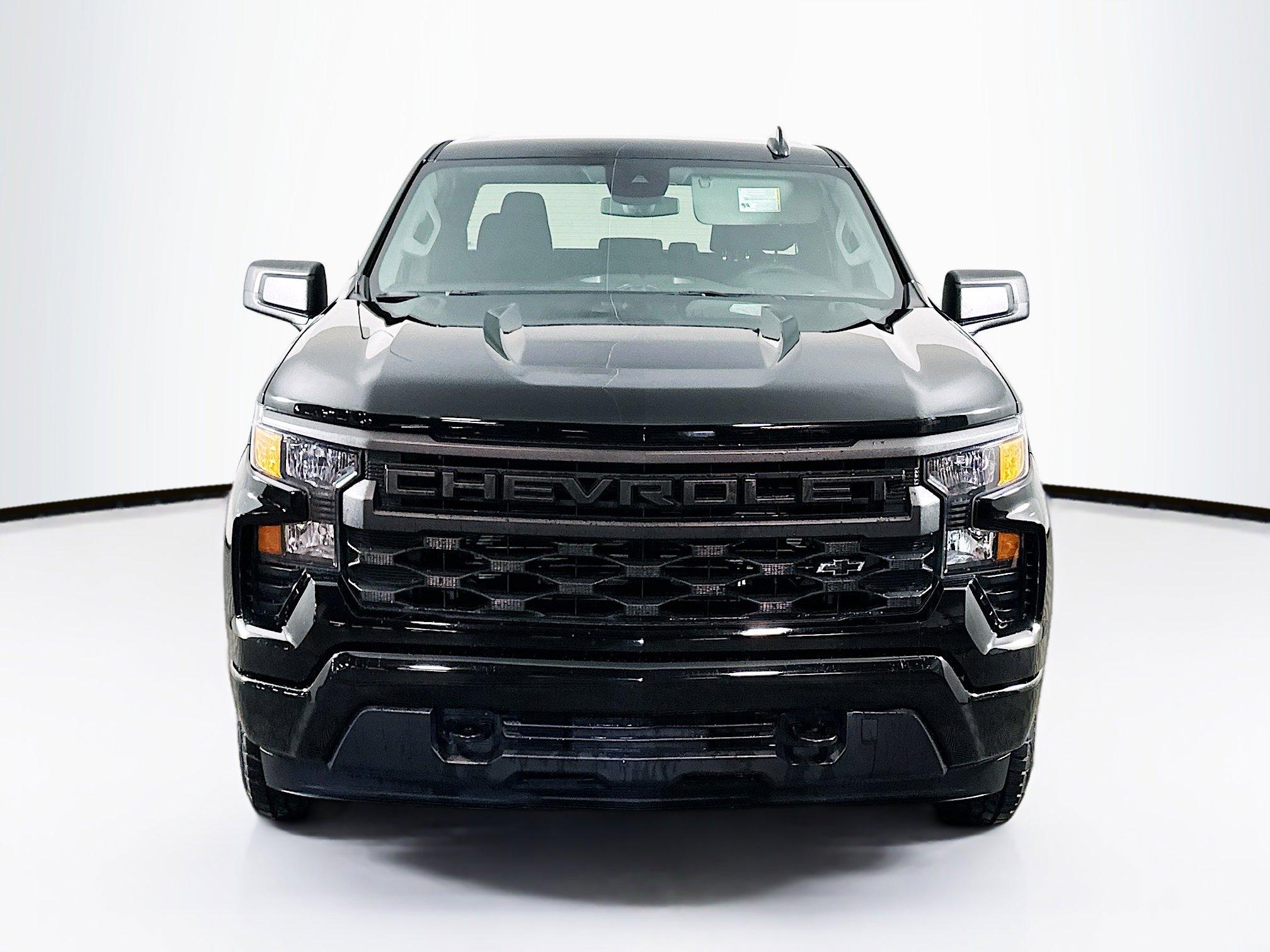 Used 2023 Chevrolet Silverado 1500 Custom w/ LPO, Dark Essentials Package image 2