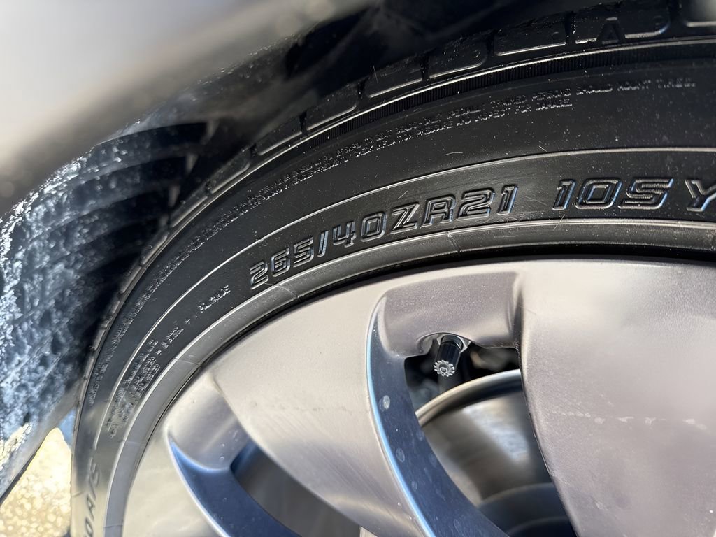 Used 2022 Tesla Model Y Performance image 35