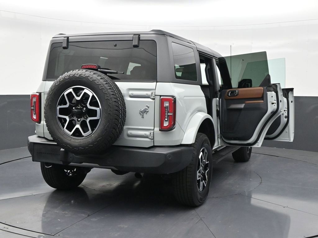 Used 2022 Ford Bronco Outer Banks AWD/4WD image 28