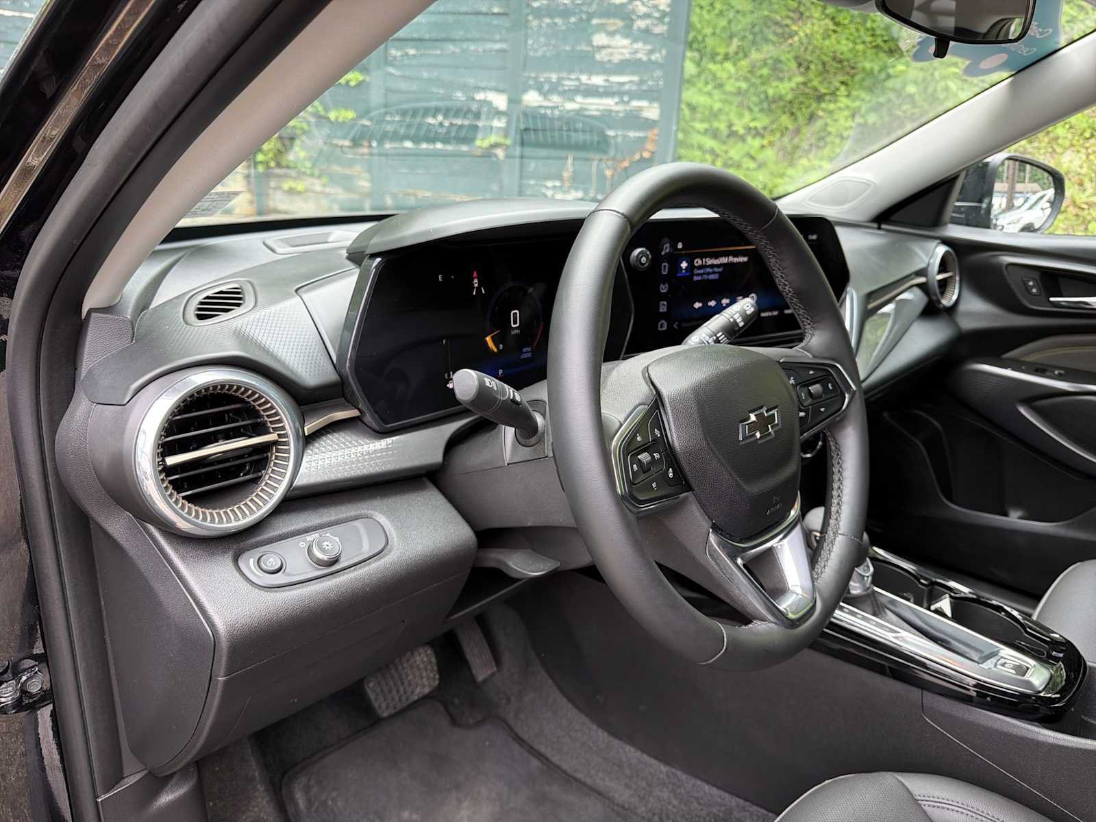 Certified 2024 Chevrolet Trax ACTIV w/ Driver Confidence Package FWD image 10