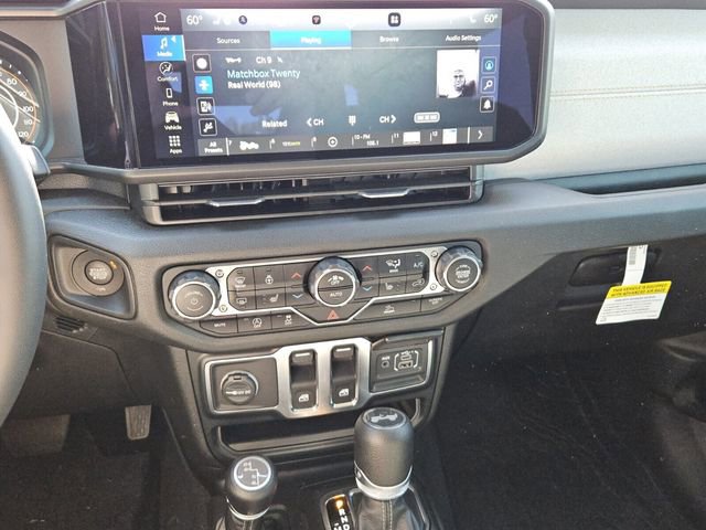 Used 2024 Jeep Wrangler Sport S image 15