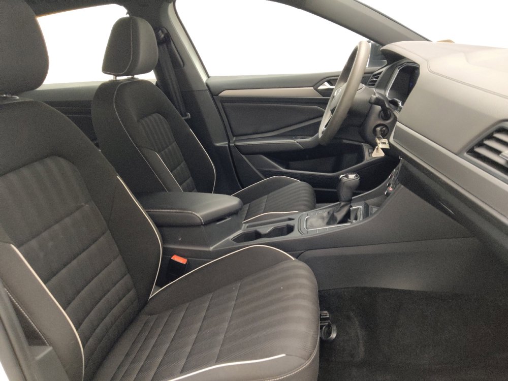Used 2022 Volkswagen Jetta Sport image 21