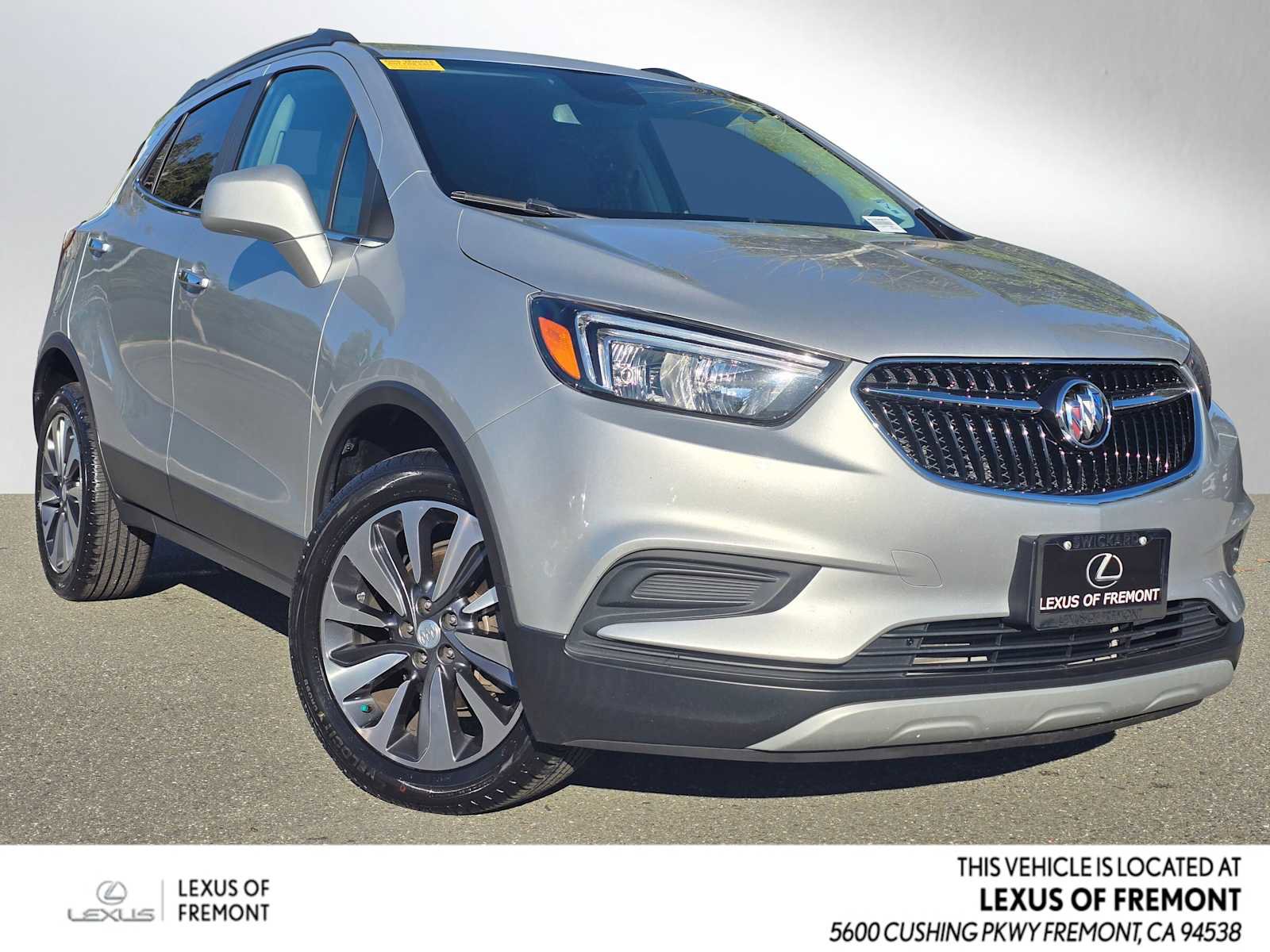 Used 2022 Buick Encore Preferred w/ Safety Package image 1