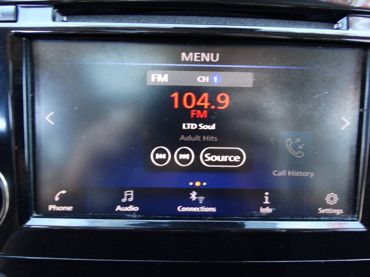 Used 2020 Nissan Rogue AWD w/ SV Moonroof Package image 25