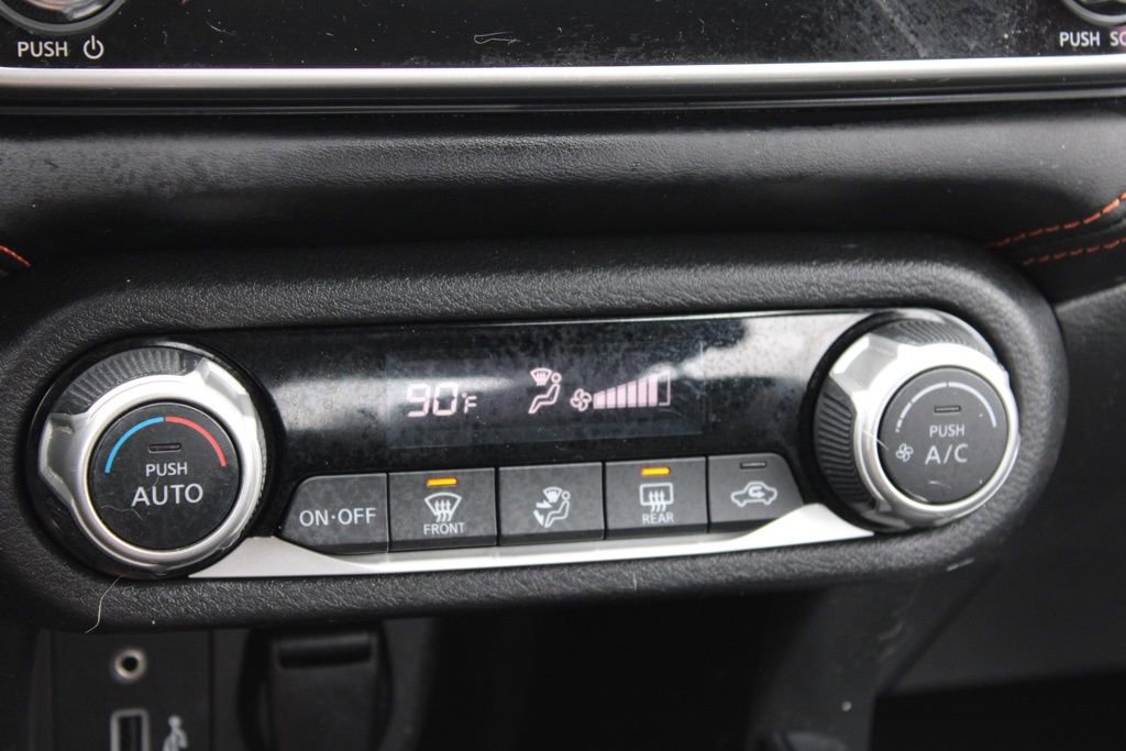 Used 2020 Nissan Versa SR image 36