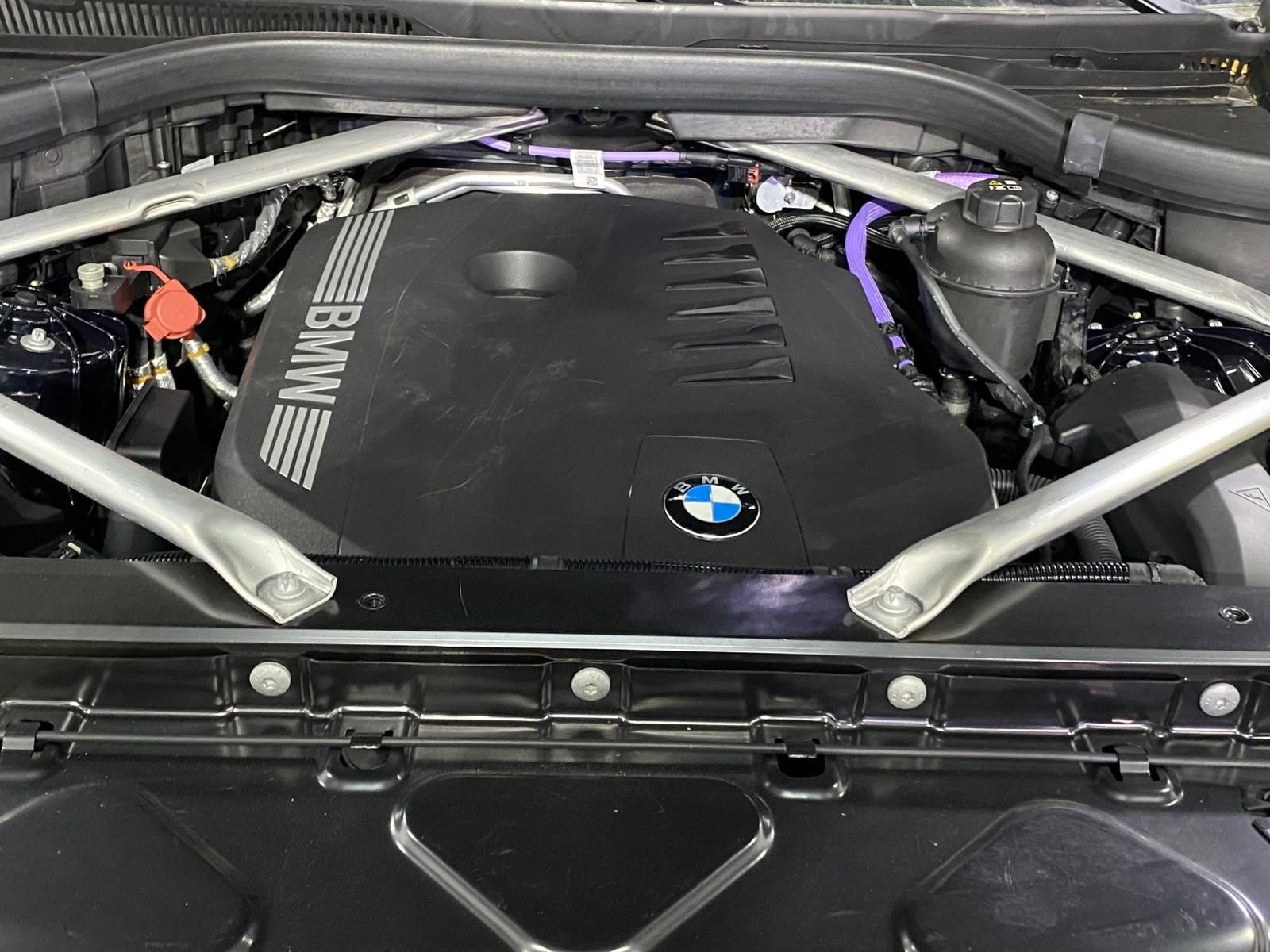 Used 2024 BMW X5 xDrive40i w/ M Sport Package image 31