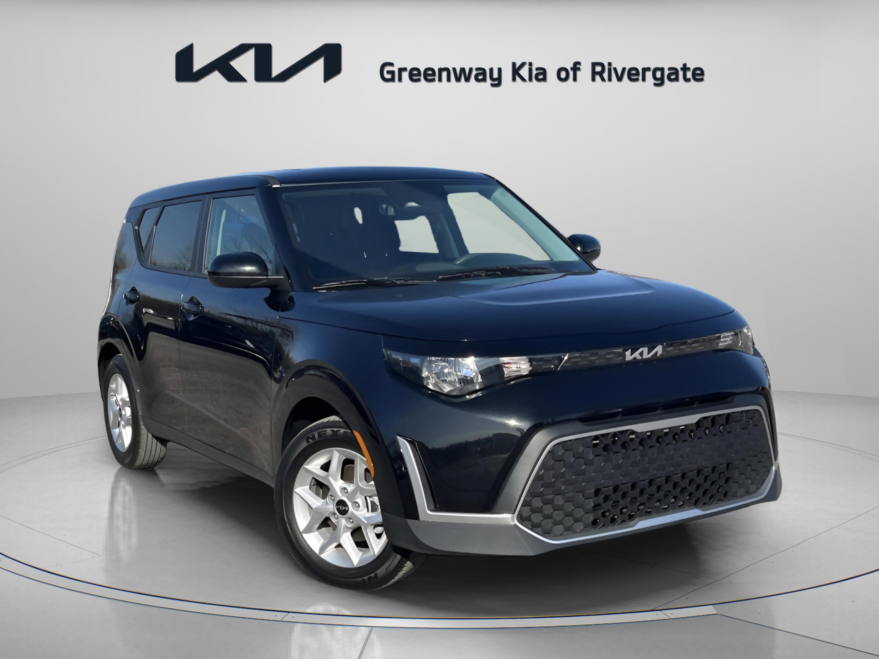 Used 2025 Kia Soul LX w/ LX Technology Package video 1