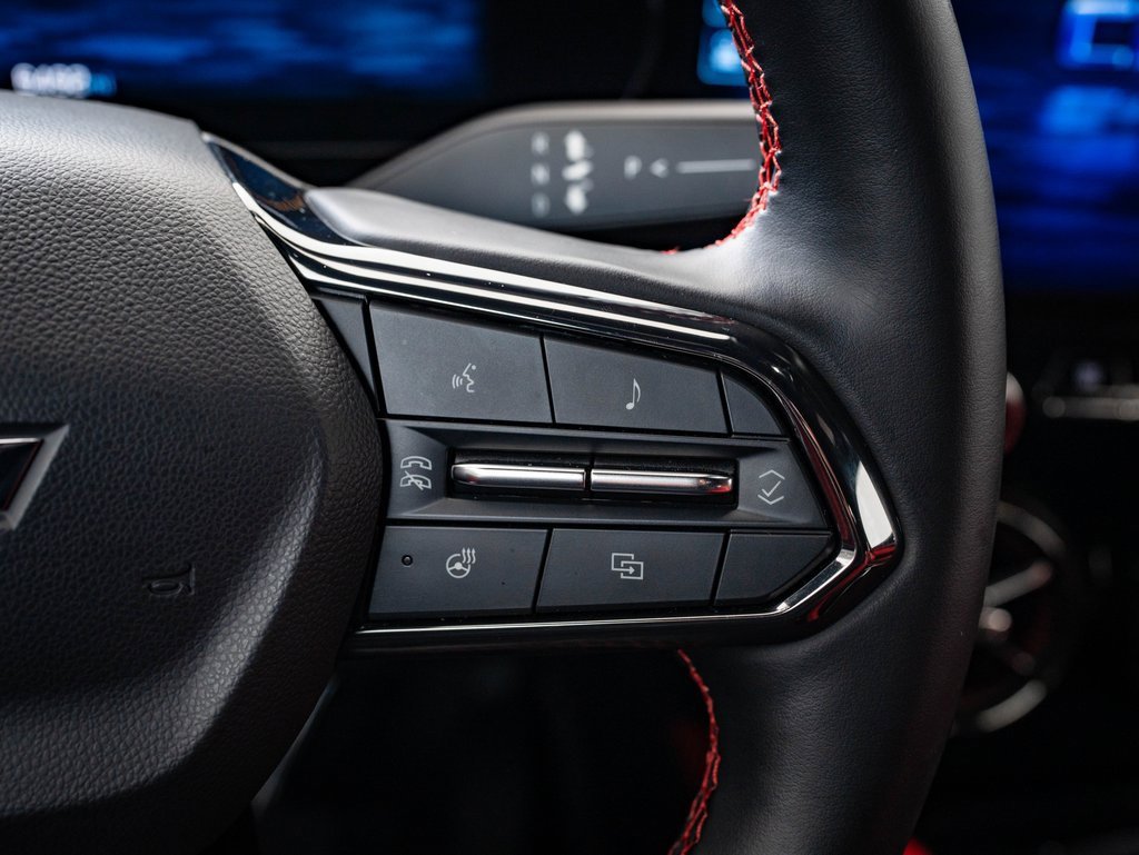 Used 2024 Chevrolet Blazer EV RS image 24