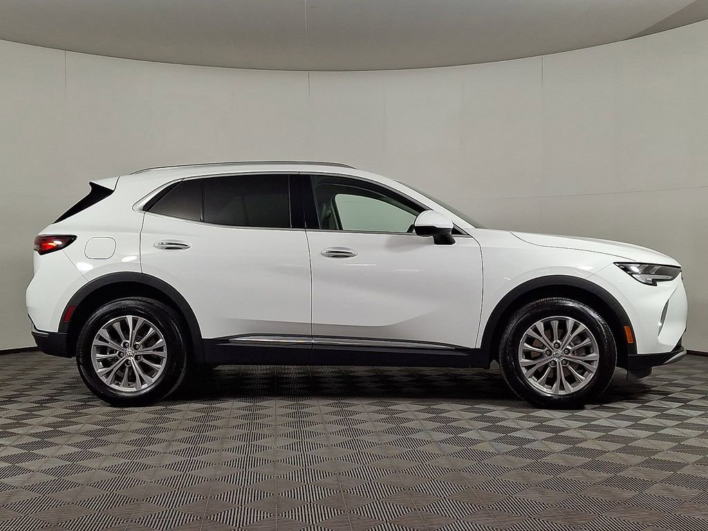Used 2023 Buick Envision Preferred image 10