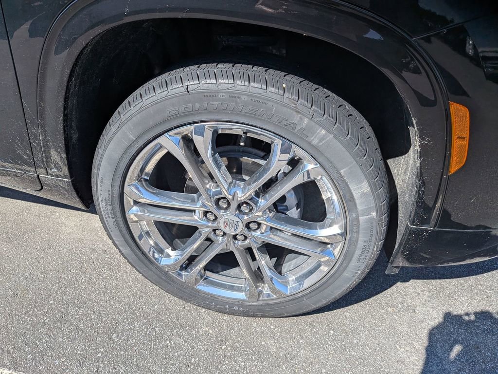 Certified 2025 Buick Enclave Sport Touring FWD image 12