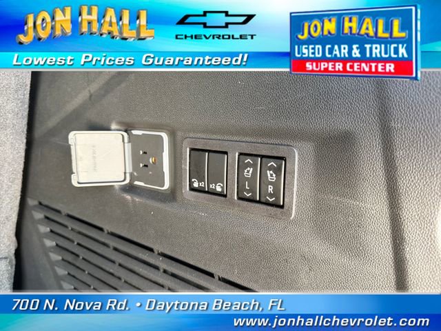 Used 2026 Chevrolet Tahoe Z71 w/ Comfort Package AWD/4WD image 12