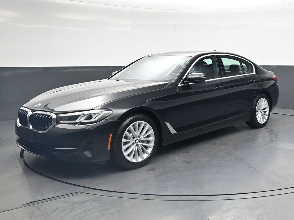 Used 2023 BMW 530i xDrive w/ Premium Package AWD/4WD image 8