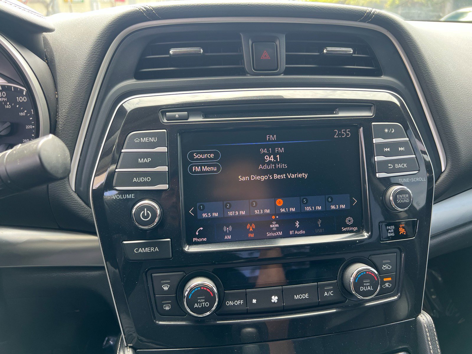 Used 2021 Nissan Maxima 3.5 SV w/ Floor Mat Group FWD image 22