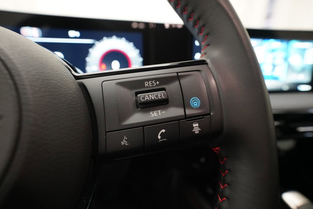 Certified 2026 Nissan Kicks SR w/ Cold Weather Package image 18