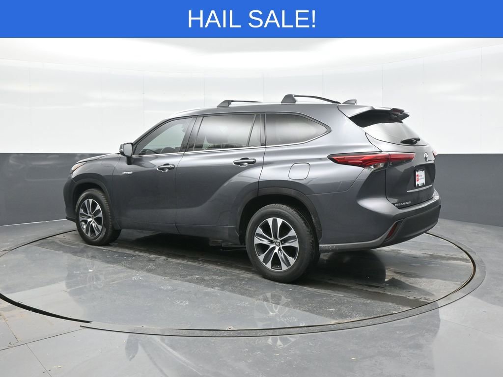 Certified 2020 Toyota Highlander XLE image 5