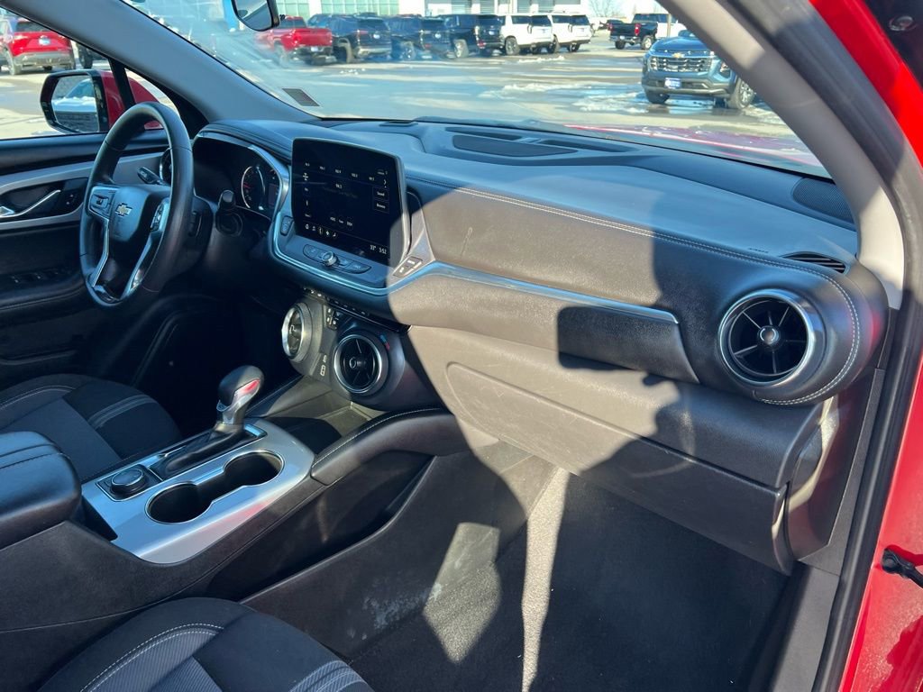 Used 2023 Chevrolet Blazer LT image 27