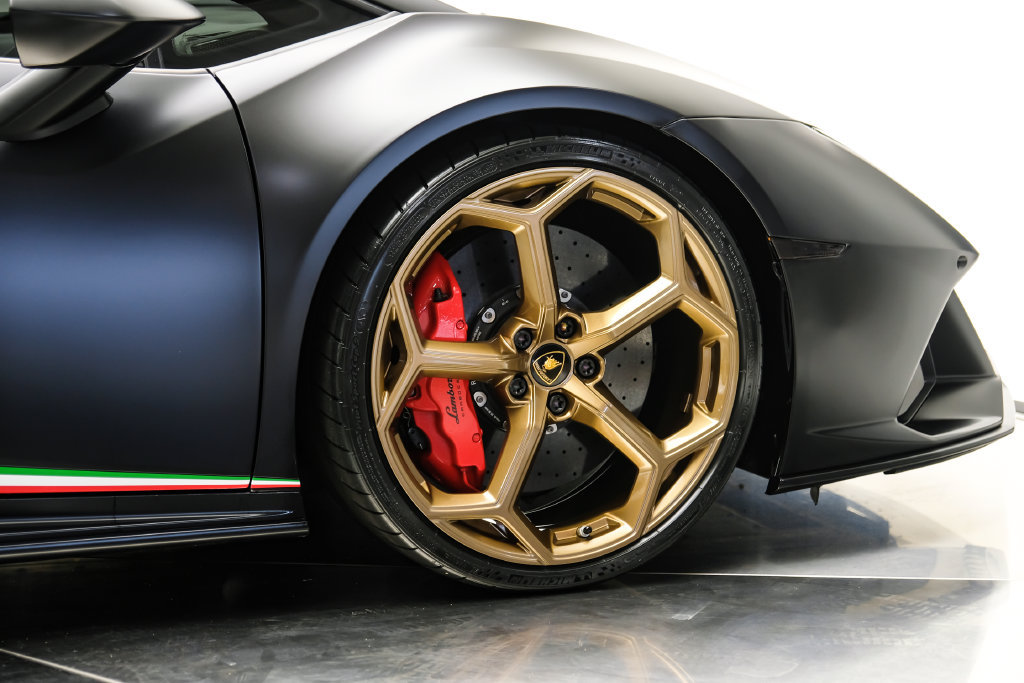 Used 2020 Lamborghini Huracan EVO AWD/4WD image 56