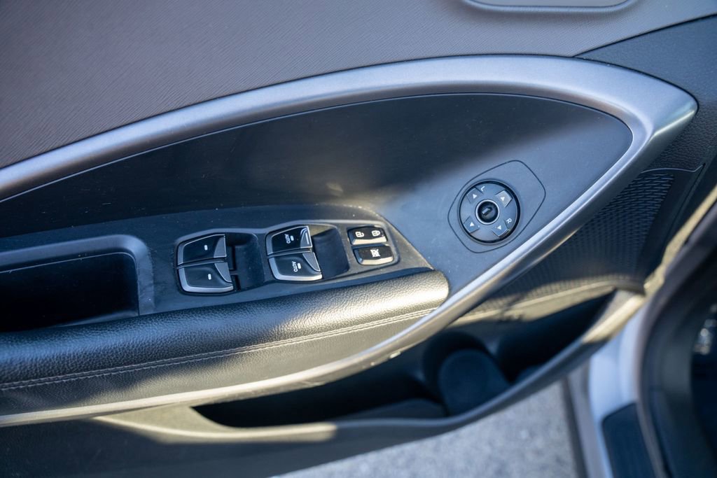 Used 2016 Hyundai Santa Fe Limited image 17