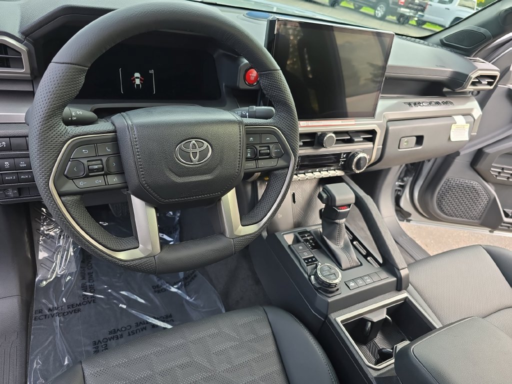 Used 2026 Toyota Tacoma TRD Off-Road w/ TRD Off Road Premium Package AWD/4WD image 17