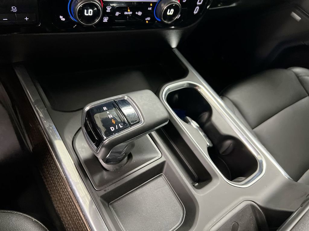 Used 2024 Chevrolet Silverado 1500 LT Trail Boss w/ Convenience Package II image 18