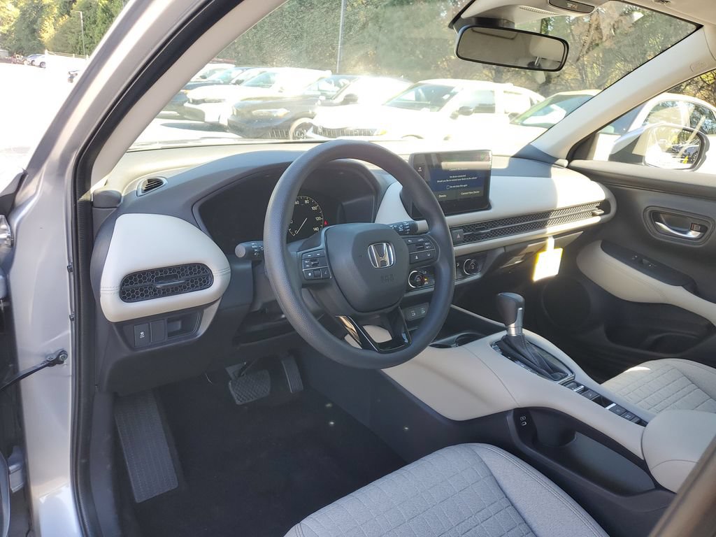 New 2027 Honda HR-V LX image 15