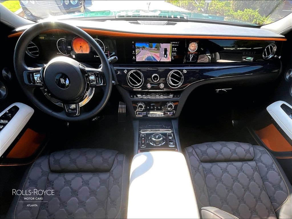 Certified 2025 Rolls-Royce Ghost AWD/4WD image 13