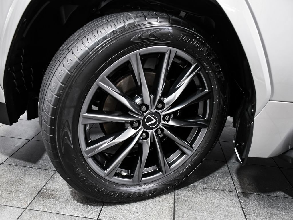 Used 2023 Lexus LX 600 F Sport w/ Accessory Package (Z1) AWD/4WD image 7