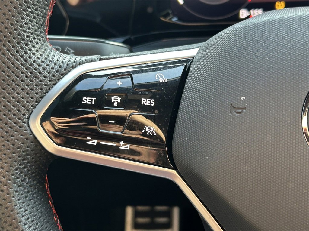 Used 2024 Volkswagen GTI SE image 40