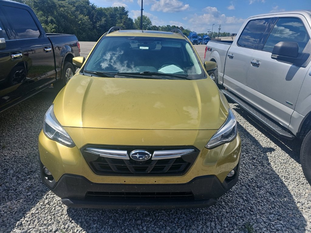 Used 2021 Subaru Crosstrek 2.5i Limited w/ Moonroof Package 2 AWD/4WD image 1