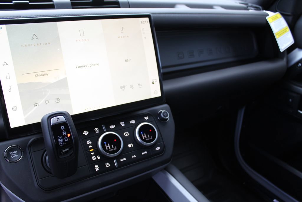 New 2026 Land Rover Defender 110 V8 image 12