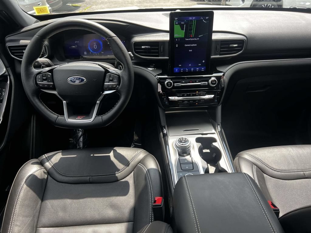 Used 2022 Ford Explorer ST w/ Equipment Group 401A AWD/4WD image 12