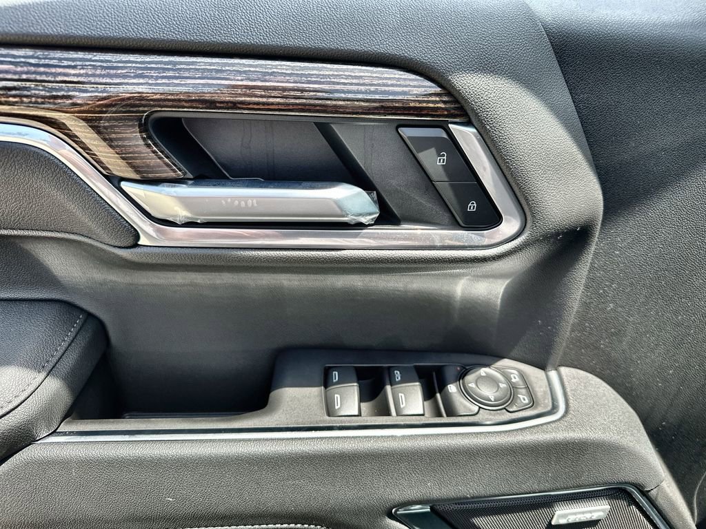 New 2026 GMC Sierra 1500 Elevation image 22