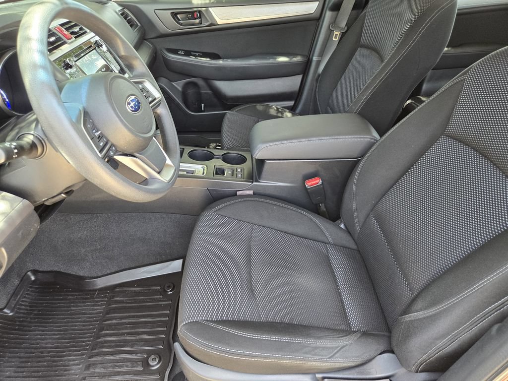 Used 2019 Subaru Outback 2.5i AWD/4WD image 9