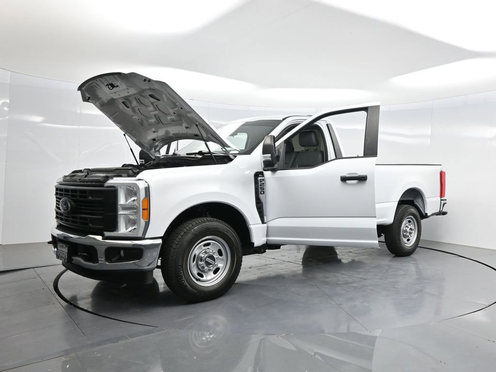 Used 2023 Ford F250 XL w/ XL Chrome Package image 32