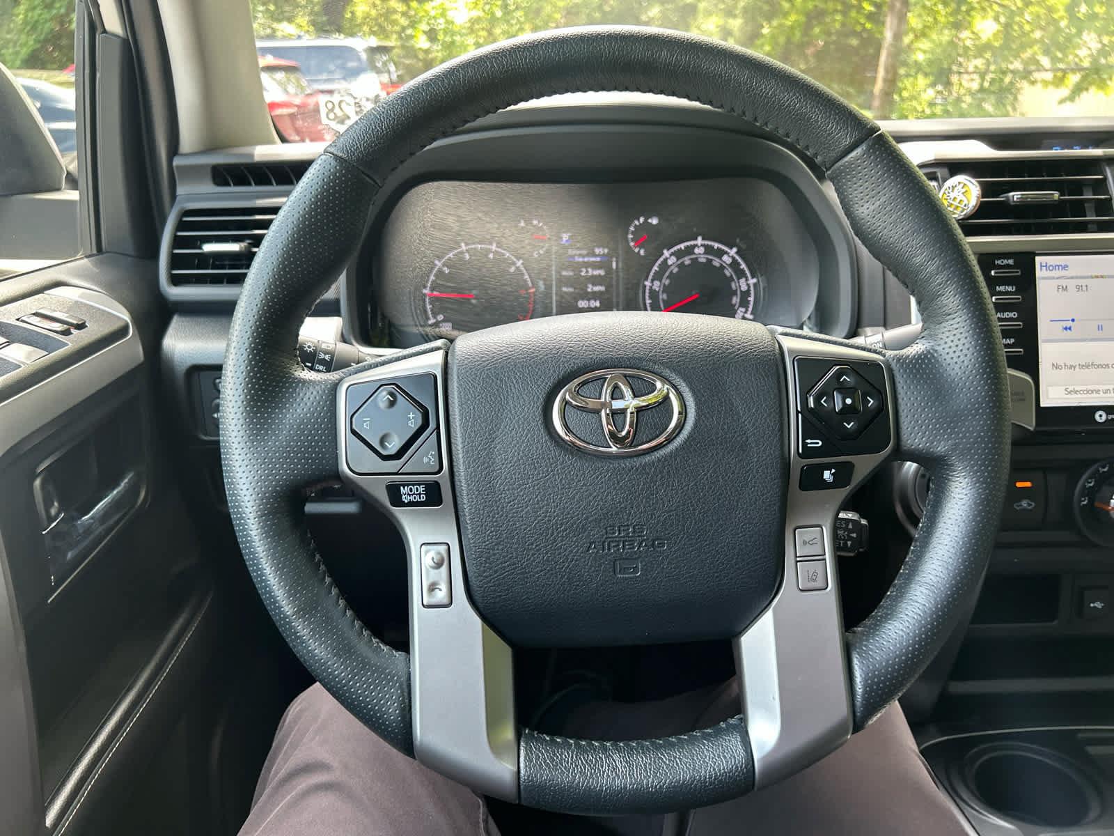 Used 2023 Toyota 4Runner SR5 Premium w/ Moonroof Package RWD image 13