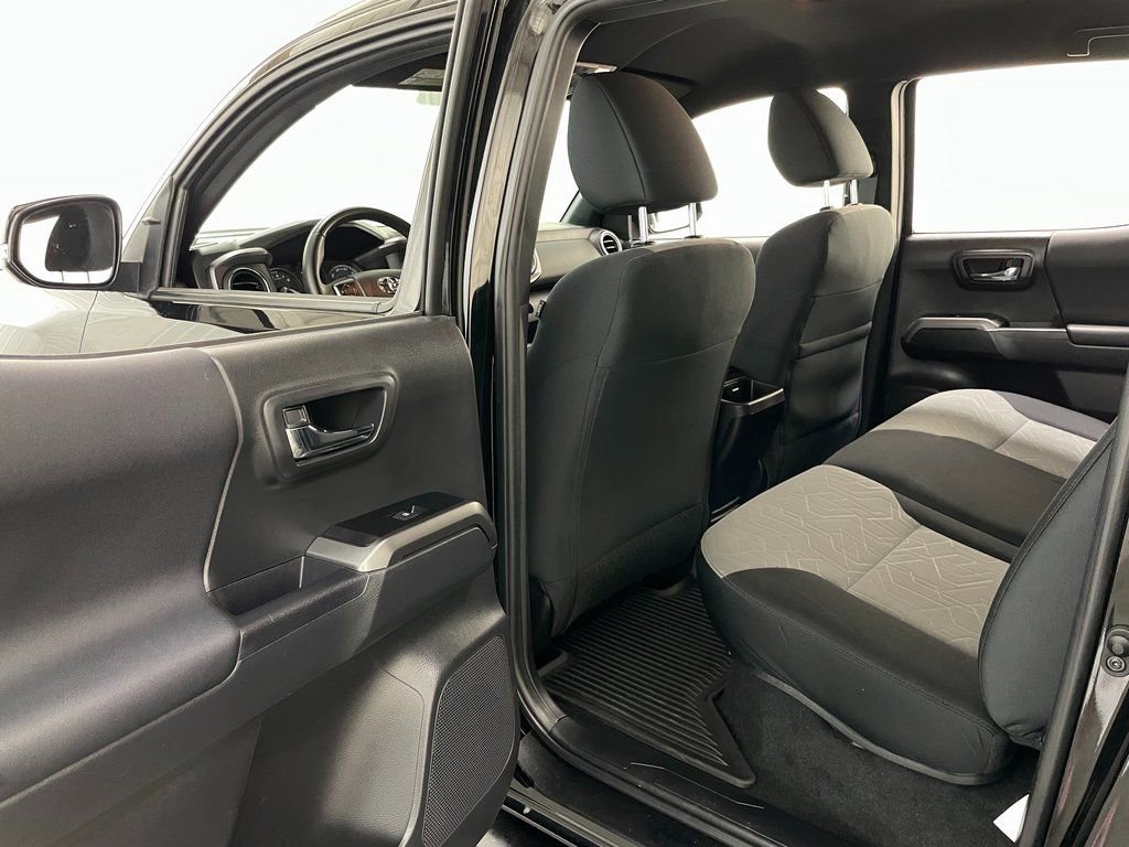 Used 2023 Toyota Tacoma TRD Sport AWD/4WD image 41