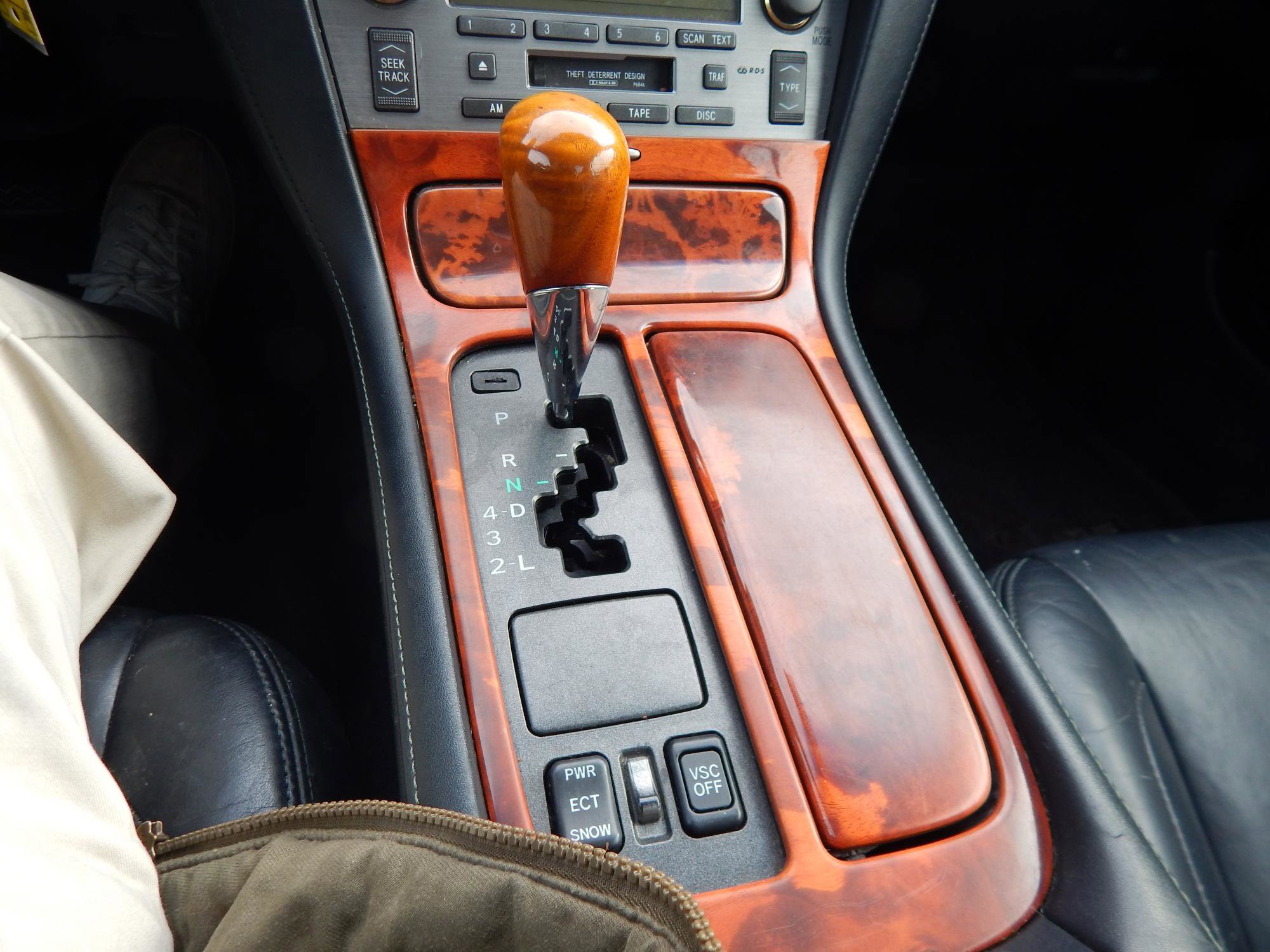 Used 2005 Lexus SC 430 CONVERTIBLE 2-DR w/ Preferred Accessory Pkg image 24