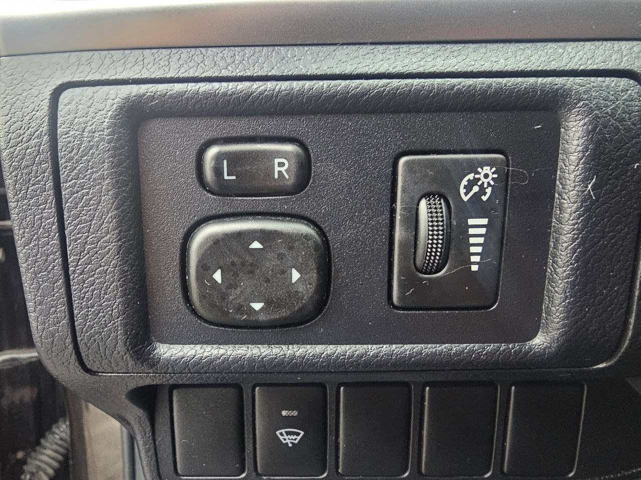 Used 2012 Lexus CT 200h image 17