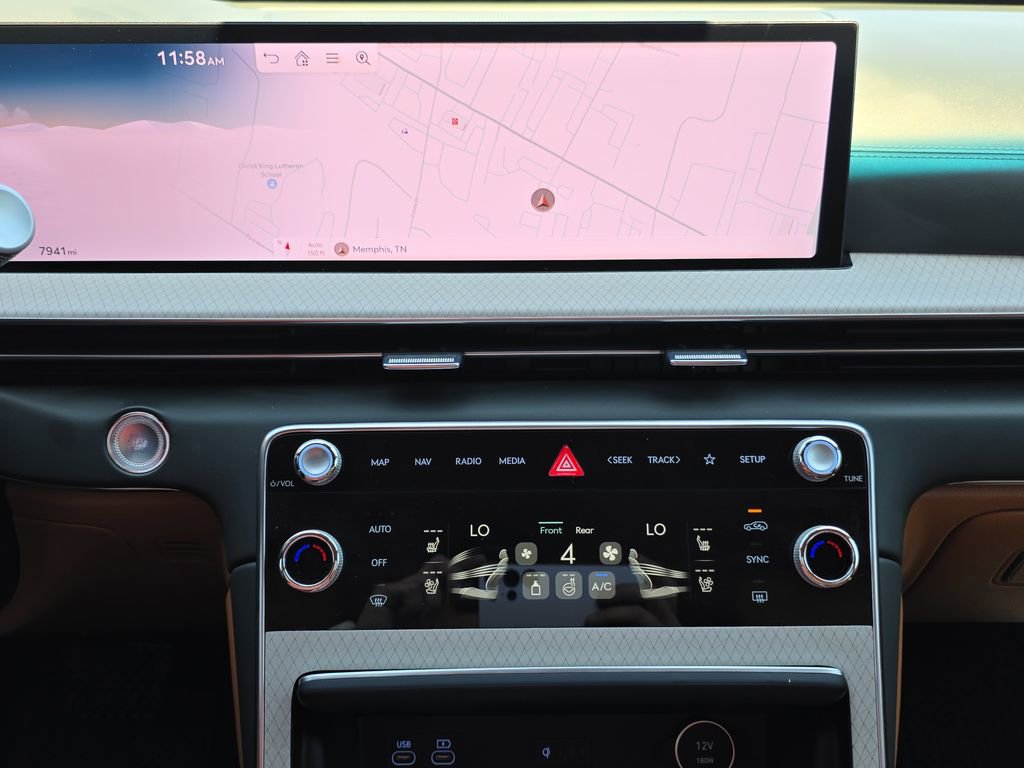 Used 2025 Genesis GV80 2.5T Advanced image 22