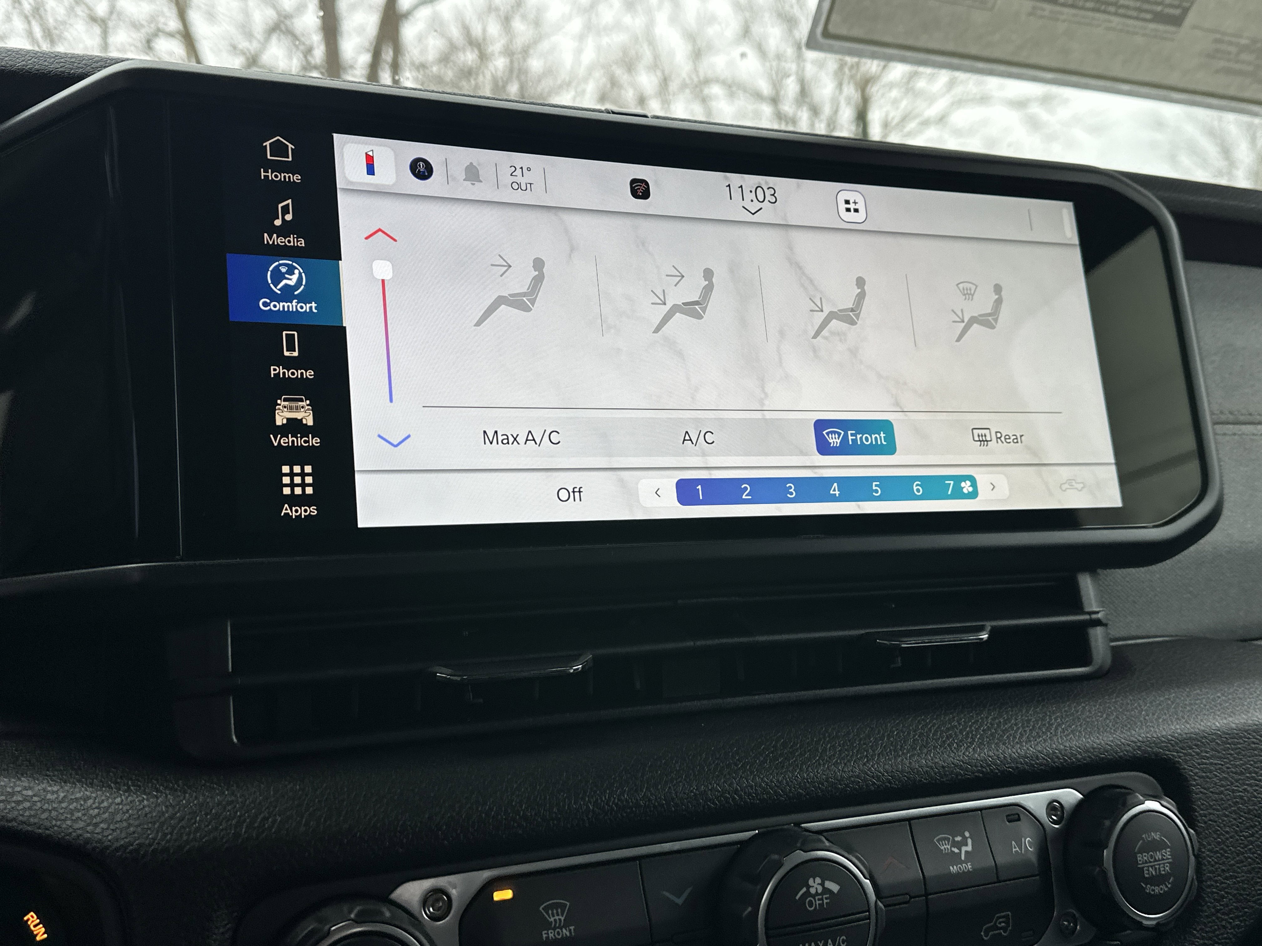 New 2026 Jeep Gladiator Sport image 6