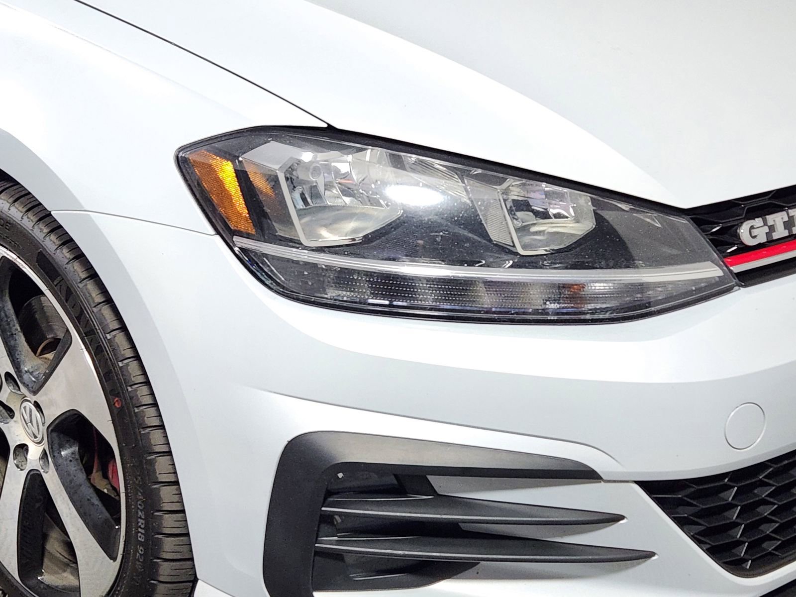 Used 2018 Volkswagen GTI S image 9