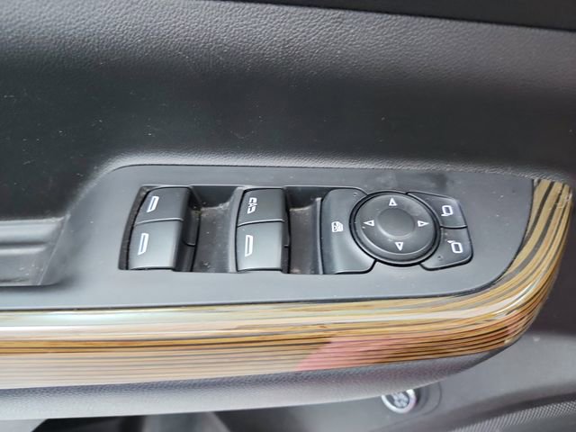 Used 2021 GMC Acadia SLE w/ Driver Convenience Package image 33