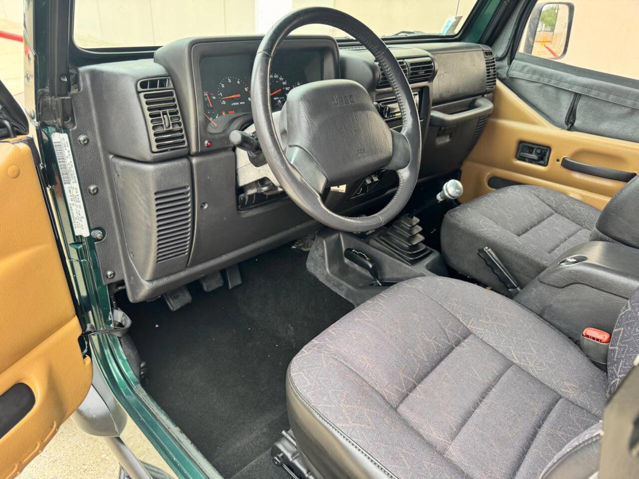 Used 2001 Jeep Wrangler Sport AWD/4WD image 10