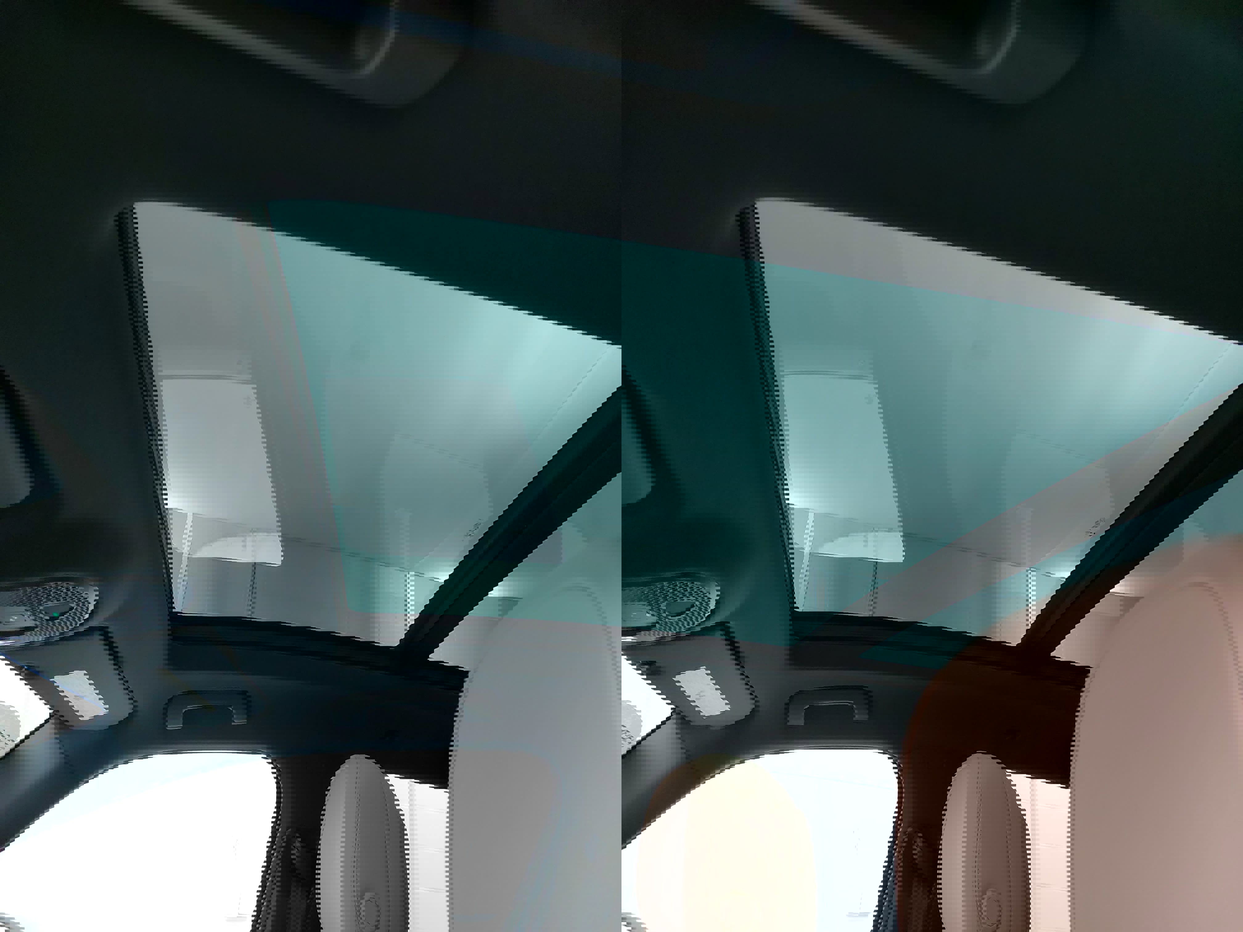 Certified 2025 Porsche Cayenne S image 31