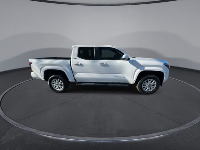 Used 2024 Toyota Tacoma SR5 image 17