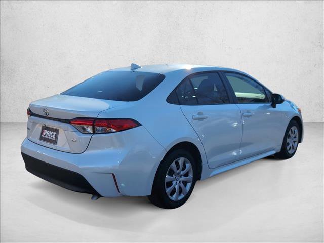 Used 2025 Toyota Corolla LE image 5