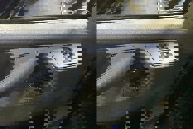 Used 2014 Chevrolet Express 3500 Work Van w/ Shuttle Bus Package image 6