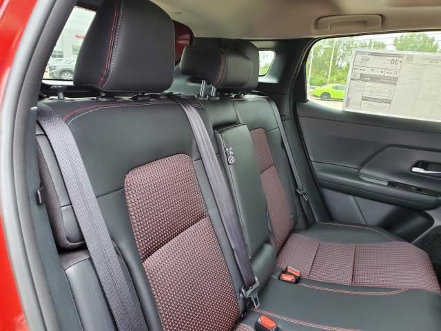 New 2026 Nissan Kicks SR w/ SR Premium Package image 15