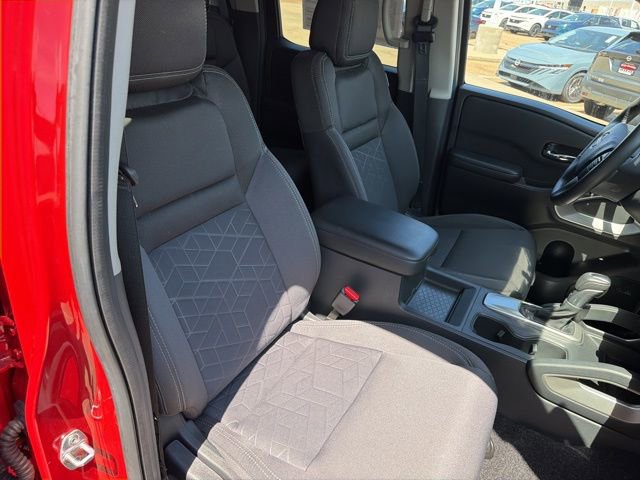 Certified 2025 Nissan Frontier SV w/ SV Convenience Package image 21