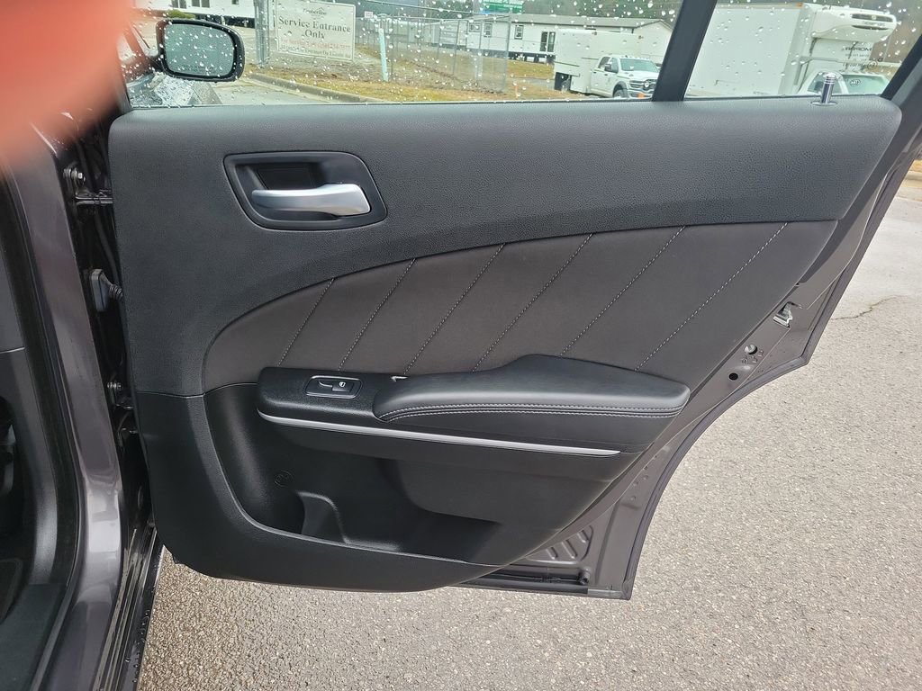 Used 2023 Dodge Charger SXT RWD image 34